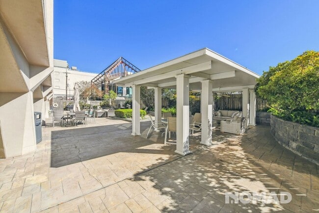 property at 2100 St Charles Ave