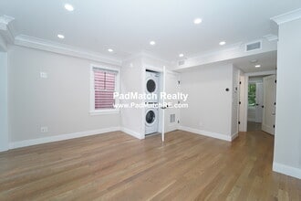 17 Channing St, Unit #1 in Cambridge, MA - Foto de edificio - Building Photo