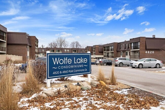 property at 4820 Park Commons Dr