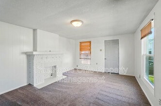3215-3215 E 5th St in Dayton, OH - Building Photo - Building Photo