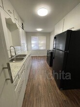 2304 S Broadview St in Wichita, KS - Building Photo - Building Photo