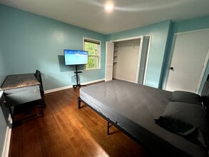 4408 Leota Dr in Raleigh, NC - Building Photo - Building Photo