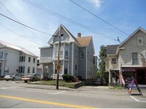 736 Union Ave in Laconia, NH - Foto de edificio - Building Photo