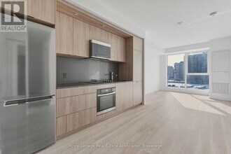 25 Cordova Ave in Toronto, ON - Building Photo - Building Photo