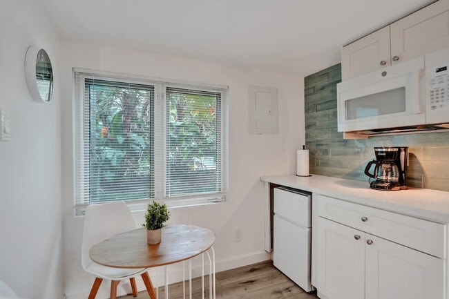 1115 SW 4th St in Fort Lauderdale, FL - Building Photo - Building Photo