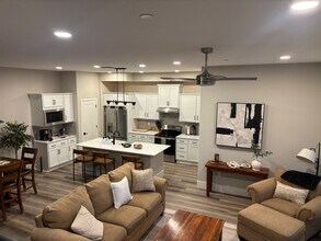 451 Dowitcher Walk in West Sacramento, CA - Building Photo - Building Photo