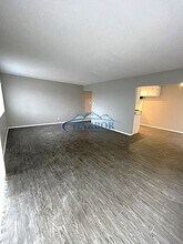 822 S Leland St in Los Angeles, CA - Building Photo - Building Photo