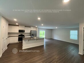 5133 Cameron Cmns Pkwy in Charlotte, NC - Building Photo - Building Photo