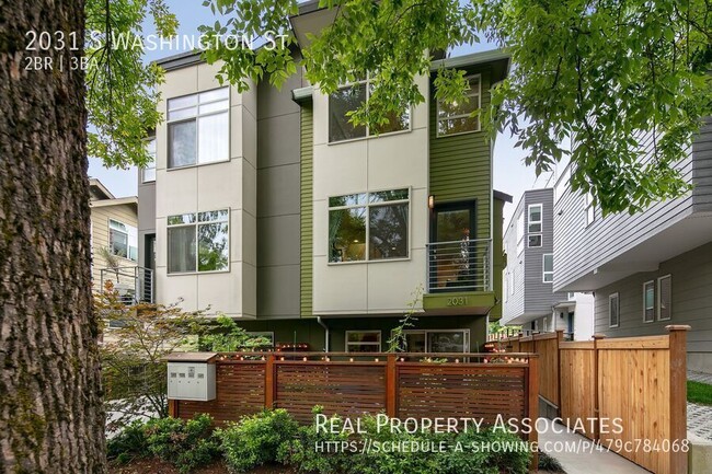 property at 2031 S Washington St