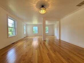 547 Archer Ave in St. Joseph, MI - Building Photo - Building Photo