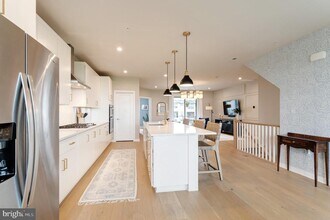 22405 Claude Moore Dr in Ashburn, VA - Building Photo - Building Photo