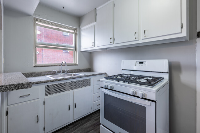 Alvern Gardens Apartments