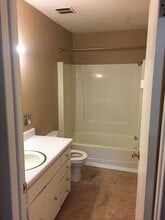 493 Barnett Dr, Unit 1 in Kingsport, TN - Building Photo - Building Photo