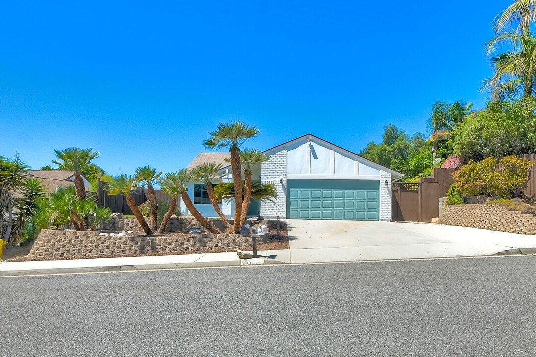 4041 Johnson Dr in Oceanside, CA - Building Photo