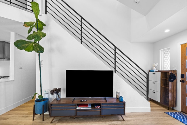 property at 1903 Albury Cove