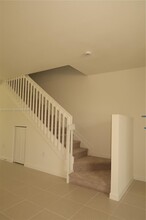 1517 SE 27th Rd in Homestead, FL - Building Photo - Building Photo