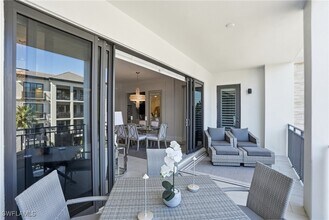 1030 3rd Ave S in Naples, FL - Building Photo - Building Photo