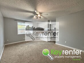 9315 E B St in Tacoma, WA - Building Photo - Building Photo