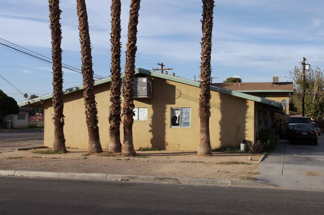 82224-82236 Valencia Ave in Indio, CA - Building Photo - Building Photo