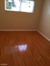 2833 E Sawyer St in Long Beach, CA - Building Photo - Building Photo