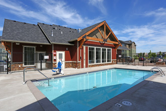 The Lodges at Lebanon in Lebanon, OR - Building Photo - Building Photo