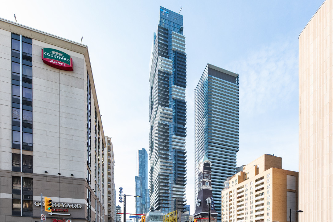 YC Condos in Toronto, ON - Building Photo