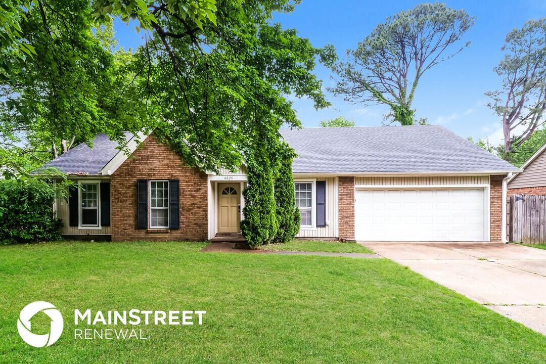 6826 Bainbridge Dr in Memphis, TN - Foto de edificio