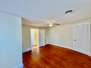214.5 Maryland Ave in Salisbury, MD - Foto de edificio - Building Photo