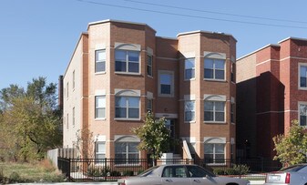 3920 S Indiana Ave Apartments