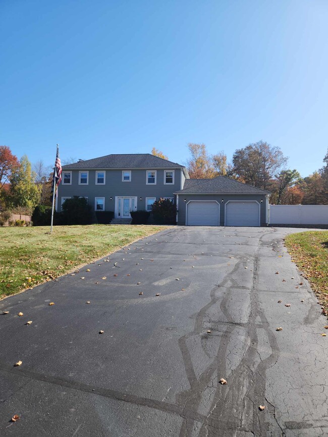 property at 39 Fort Hill Rd