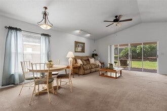 408 Lake Suzanne Dr in Lake Wales, FL - Building Photo - Building Photo