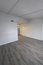 6003 Burns St, Unit 4 in Schofield, WI - Foto de edificio - Building Photo