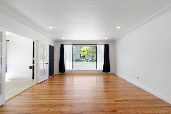 property at 640 W 1st St
