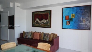 1080 Brickell Ave in Miami, FL - Building Photo - Building Photo