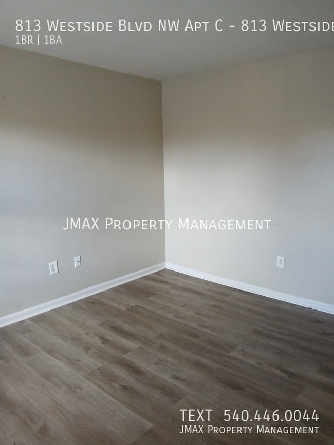 813 Westside Blvd NW in Roanoke, VA - Building Photo - Building Photo