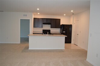 175 Grove Branch Rd in Winter Haven, FL - Building Photo - Building Photo