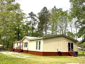 26530 Ruby St in Splendora, TX - Building Photo - Building Photo