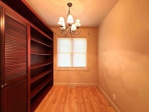 2239 Ridgemont Rd in Grosse Pointe Woods, MI - Building Photo - Building Photo