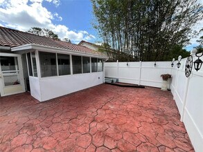 3530 Forest Branch Dr in Port Orange, FL - Foto de edificio - Building Photo