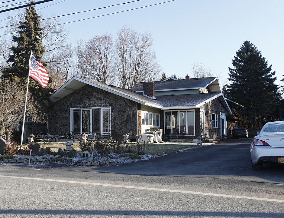 1298 Route 9P in Saratoga Springs, NY - Building Photo