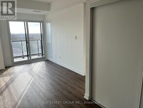 4569 Kingston Rd in Toronto, ON - Building Photo - Building Photo