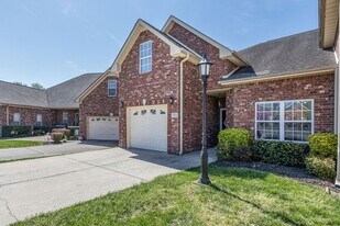 2208 Stanford Ct in Murfreesboro, TN - Building Photo