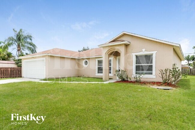 property at 1414 SW Apache Ave