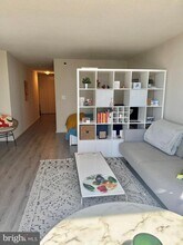 2018 Walnut St in Philadelphia, PA - Building Photo - Building Photo