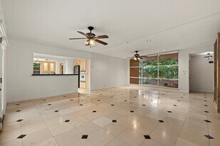 2927 Rockyridge Dr in Houston, TX - Building Photo