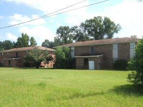 350 Dees St in Deridder, LA - Building Photo - Building Photo