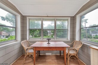 708 Valley Rd in Montclair, NJ - Building Photo - Building Photo