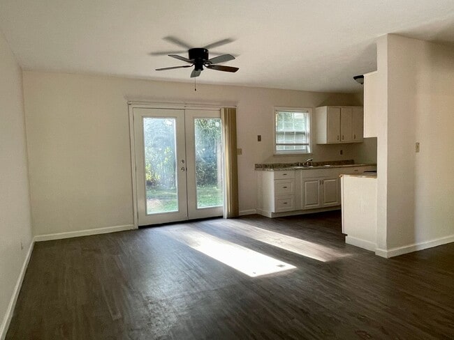 8832 E Bourne Dr in Jonesboro, GA - Building Photo - Building Photo