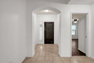 23310 E Pine Ivy Ln in Tomball, TX - Building Photo - Building Photo