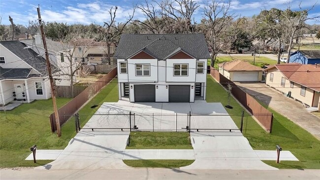 property at 7517 Hezekiah Ln